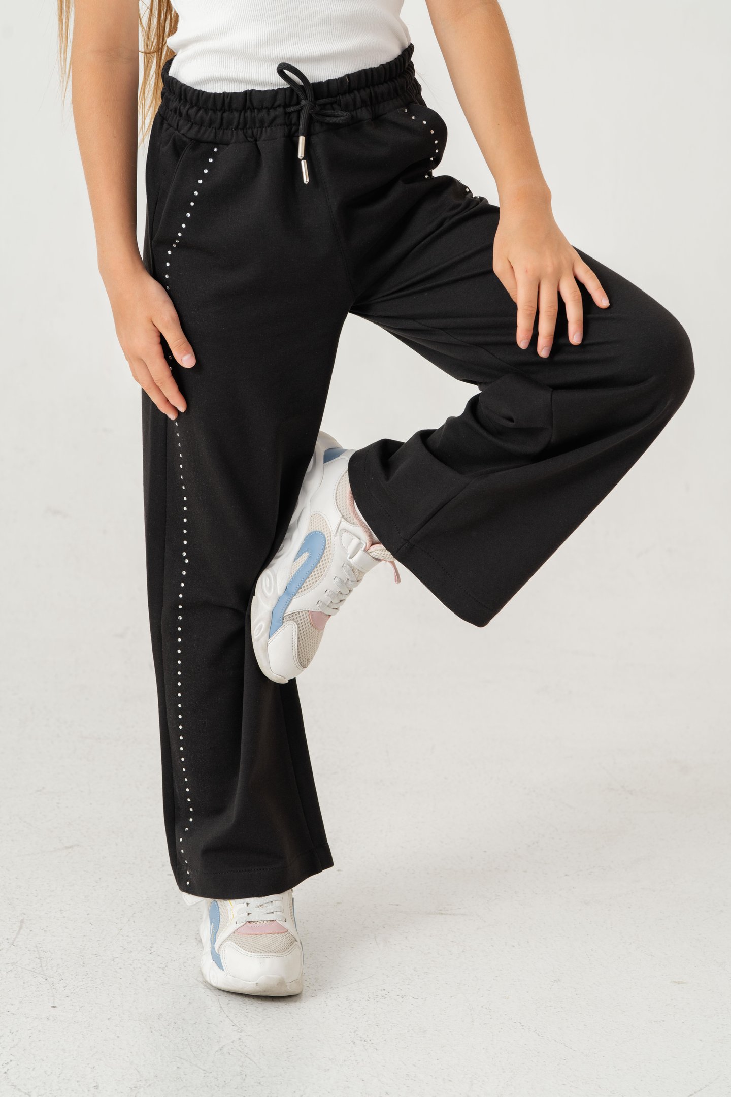 Sağ Sol Taş Baskılı Geniş Paçalı Kız Çocuk Eşofman Altı