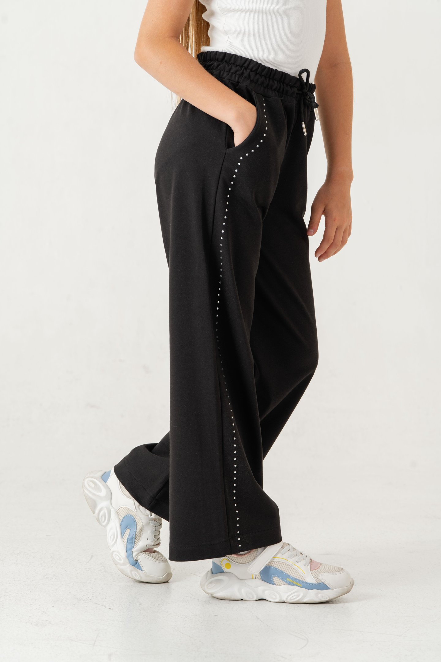 Sağ Sol Taş Baskılı Geniş Paçalı Kız Çocuk Eşofman Altı