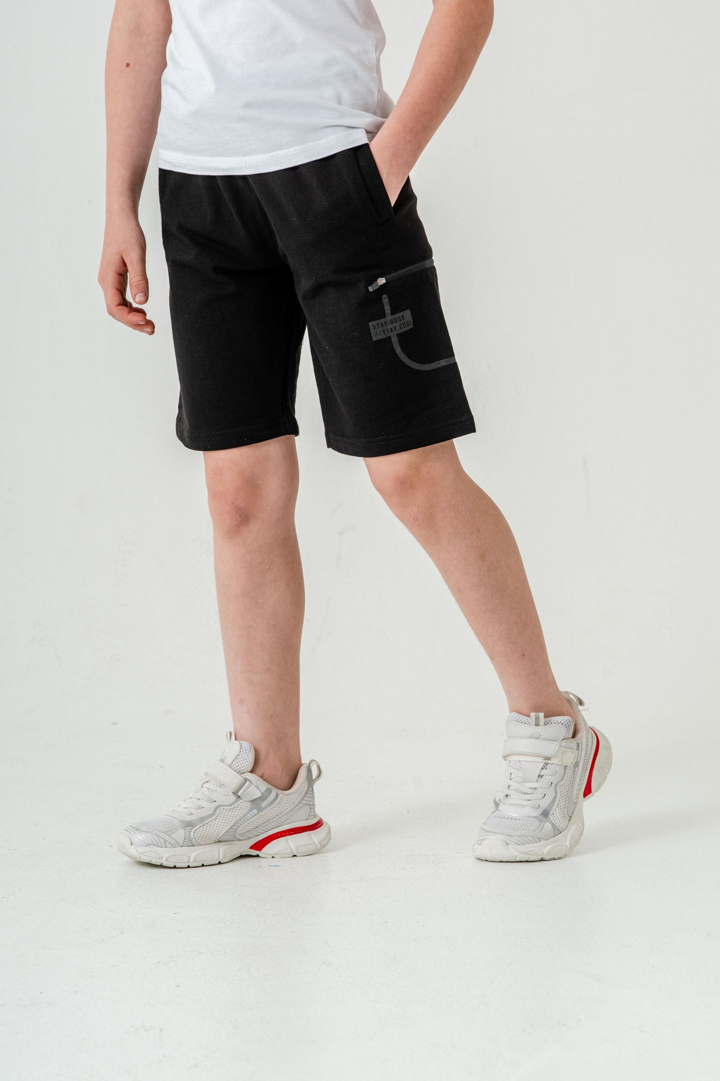 Stay  Good Baskılı Cep Fermuarlı Erkek Çocuk Şort