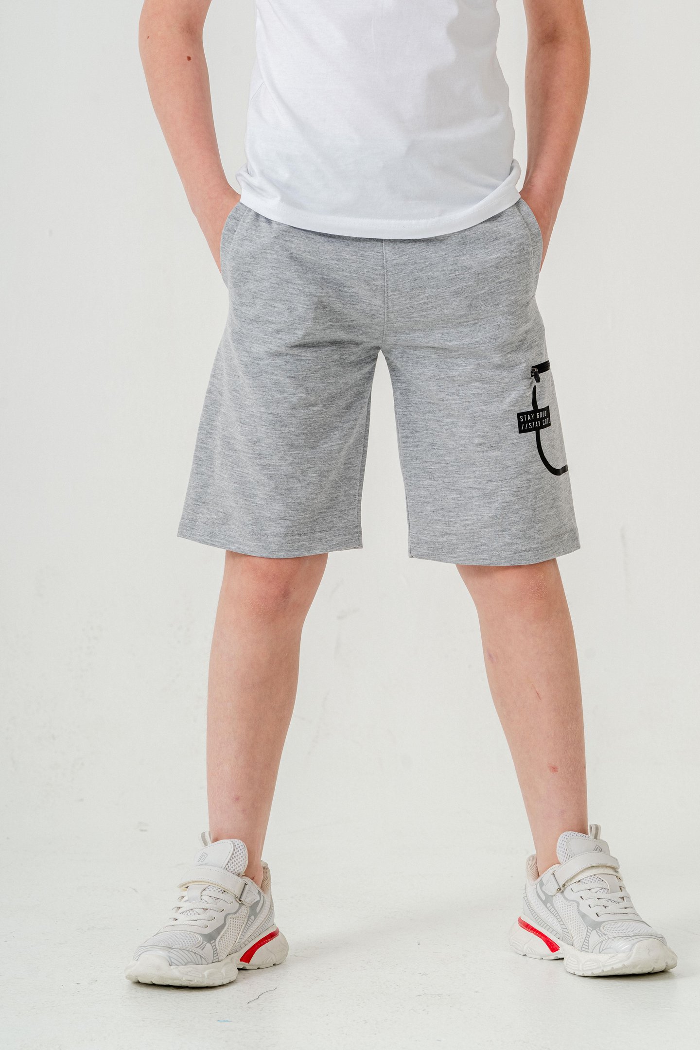 Stay  Good Baskılı Cep Fermuarlı Erkek Çocuk Şort