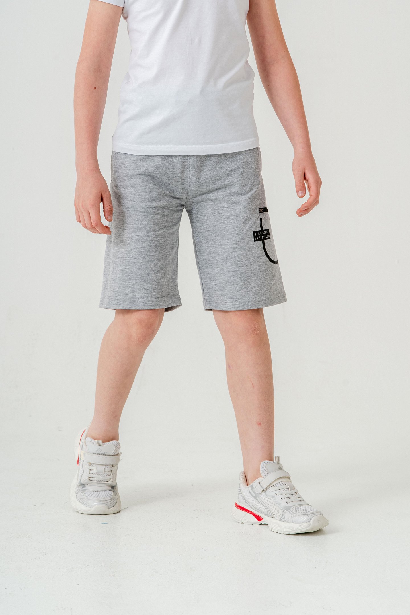 Stay  Good Baskılı Cep Fermuarlı Erkek Çocuk Şort