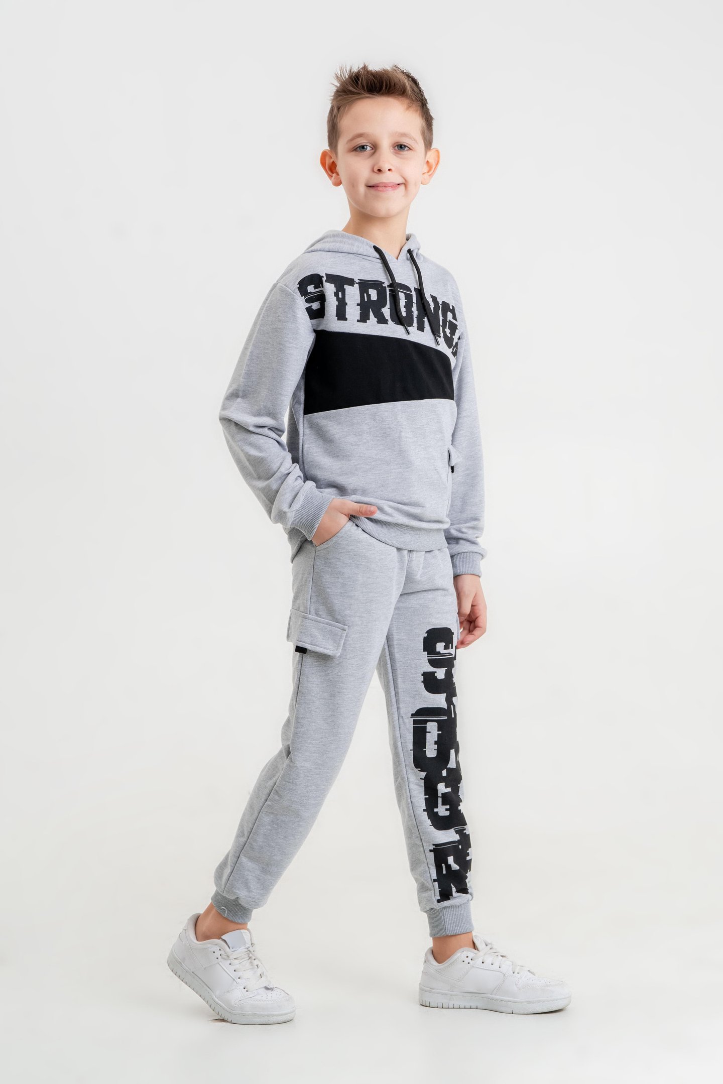 Stronger Baskılı Parçalı Kargo Cep Detaylı Alt Üst Çocuk Eşofman Takımı