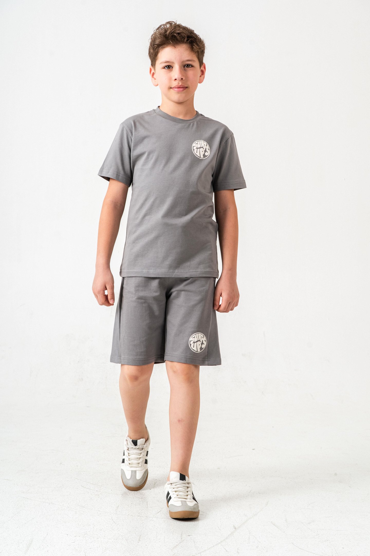 Surf Ups Baskılı Bacak ve Sırt  Baskı Detaylı  Erkek Çocuk Şort - Tişört Takımı