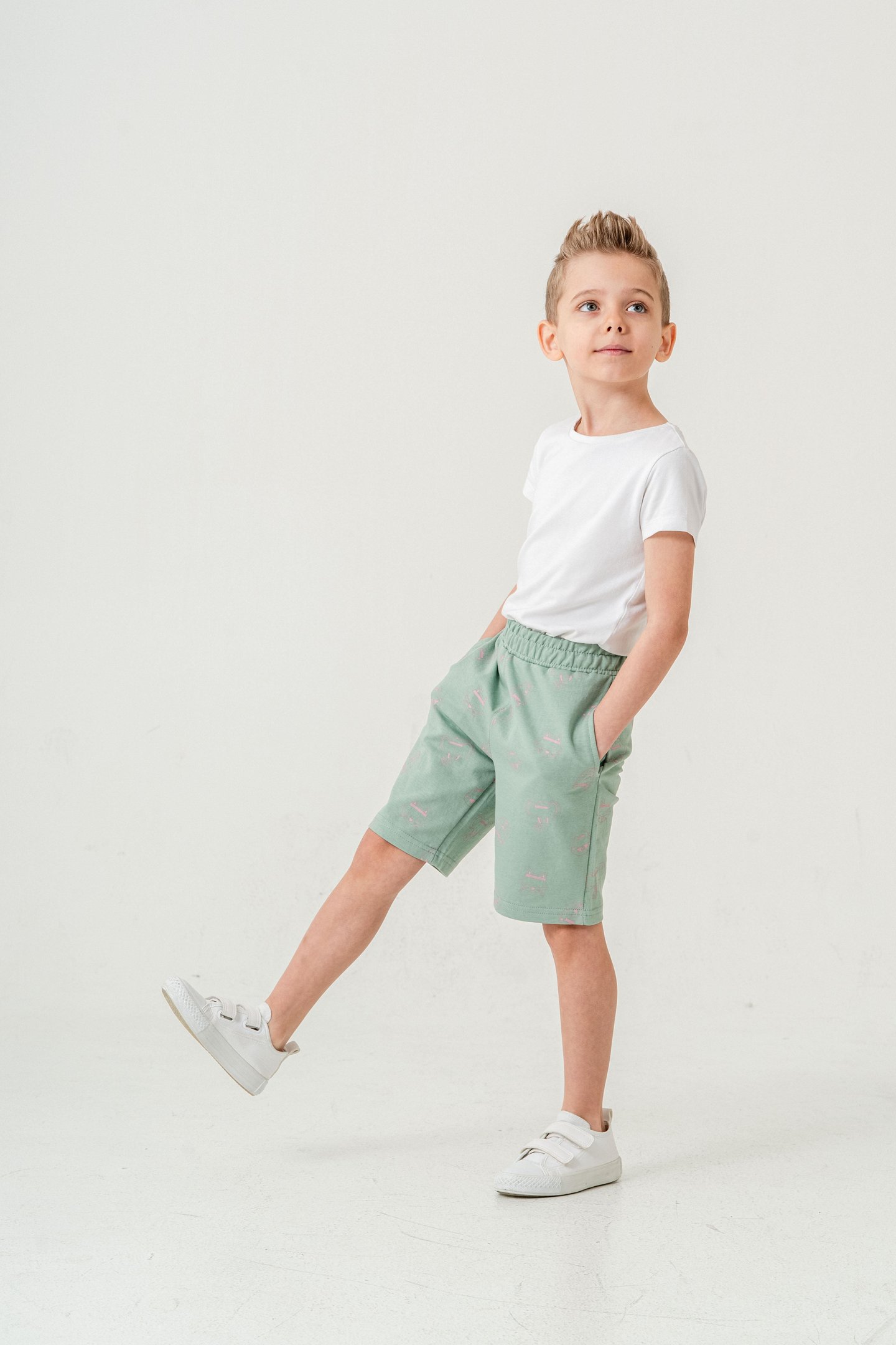 Tüm Alan Kedi Baskılı Erkek Çocuk Şort