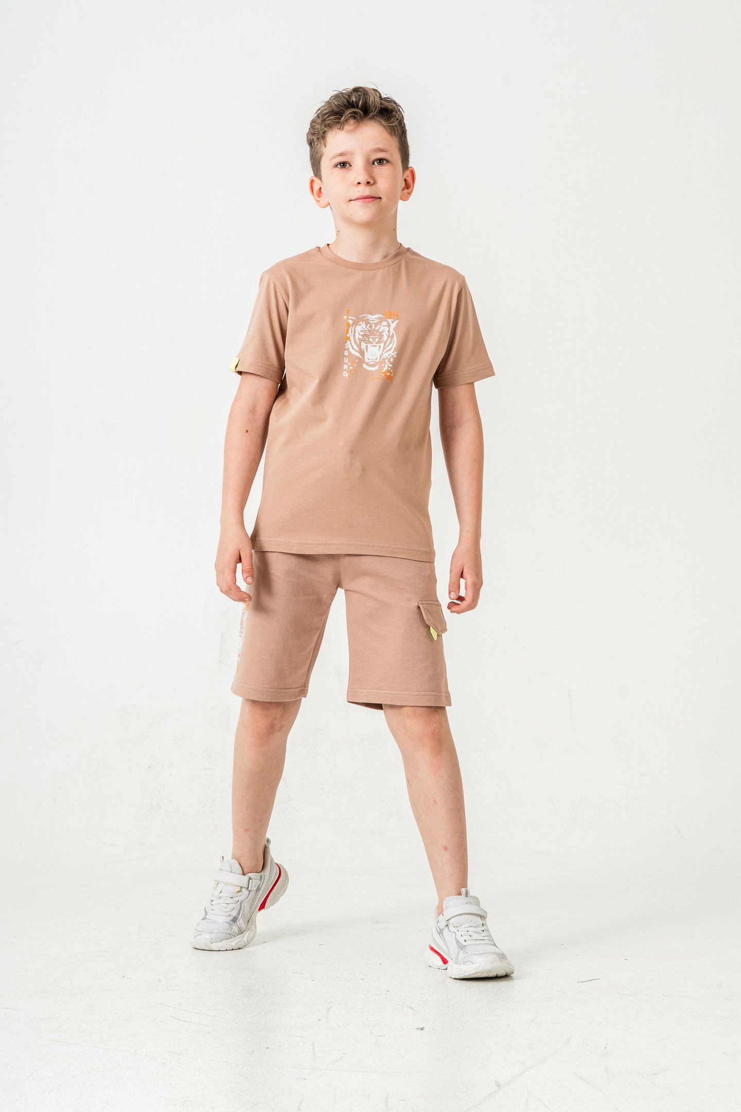 Ust On Baskılı Kol Ucu Balıksırtlı Erkek Çocuk Şort - Tişört Takımı