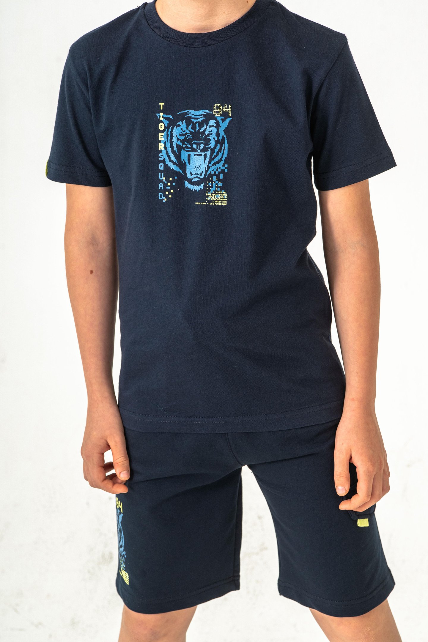 Ust On Baskılı Kol Ucu Balıksırtlı Erkek Çocuk Şort - Tişört Takımı