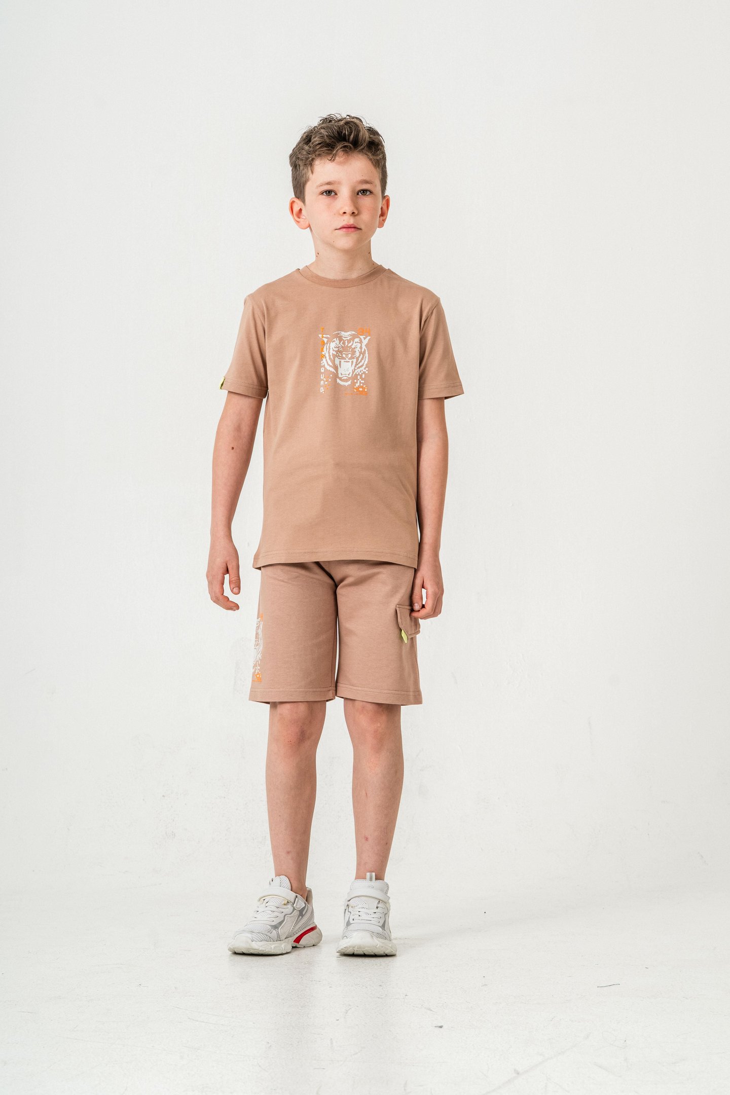 Ust On Baskılı Kol Ucu Balıksırtlı Erkek Çocuk Şort - Tişört Takımı