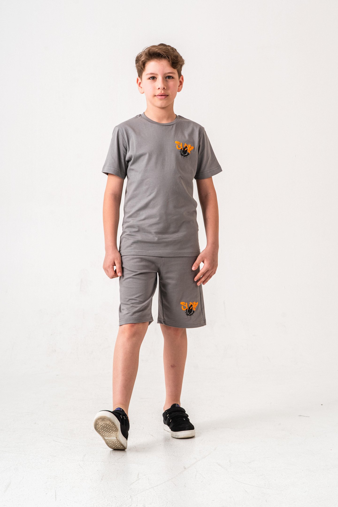 Ust On Ve Arka Baskılı Erkek Çocuk Şort - Tişört Takımı