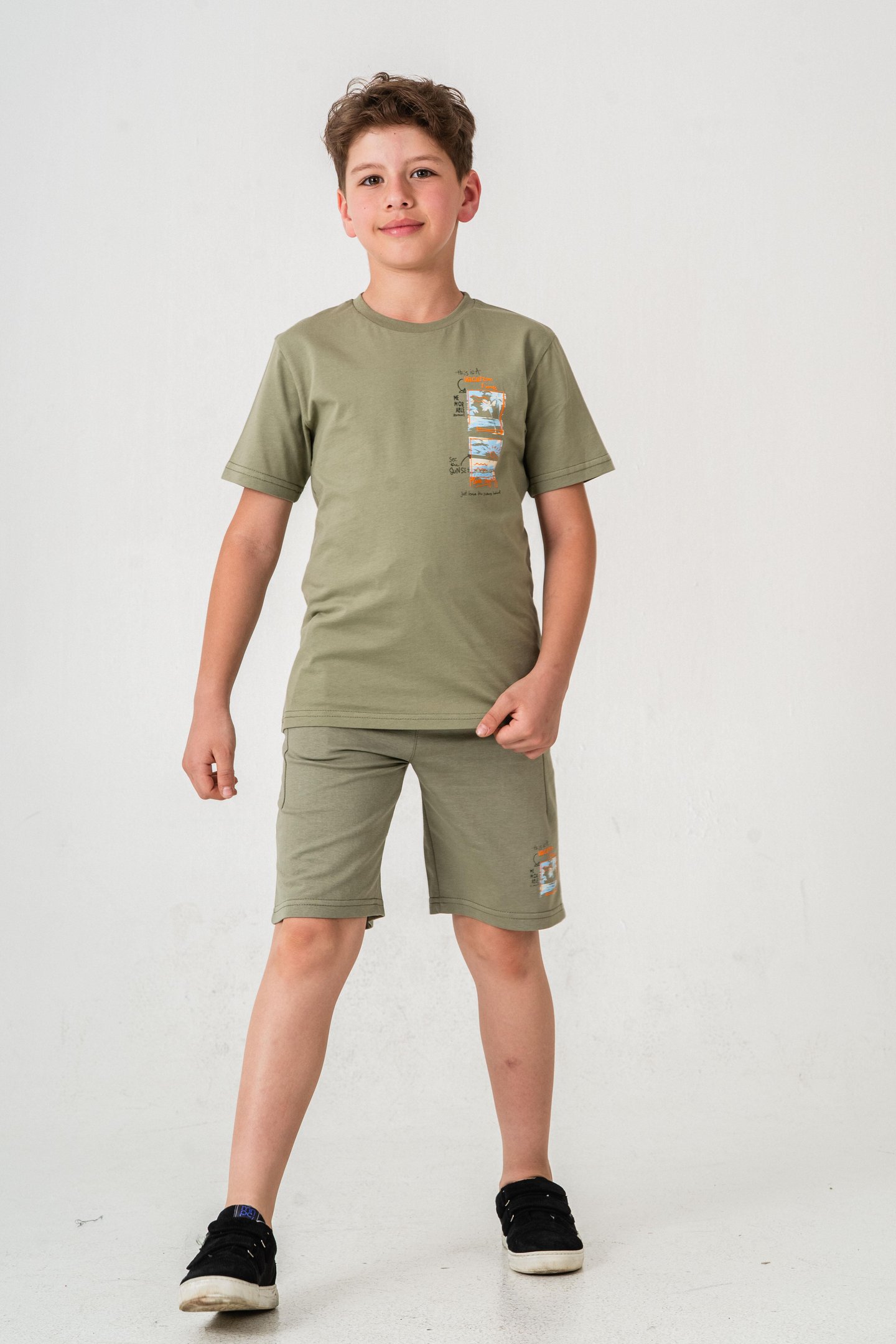 Vacation Time Baskılı Bacak  Baskı Detaylı  Erkek Çocuk Şort - Tişört Takımı