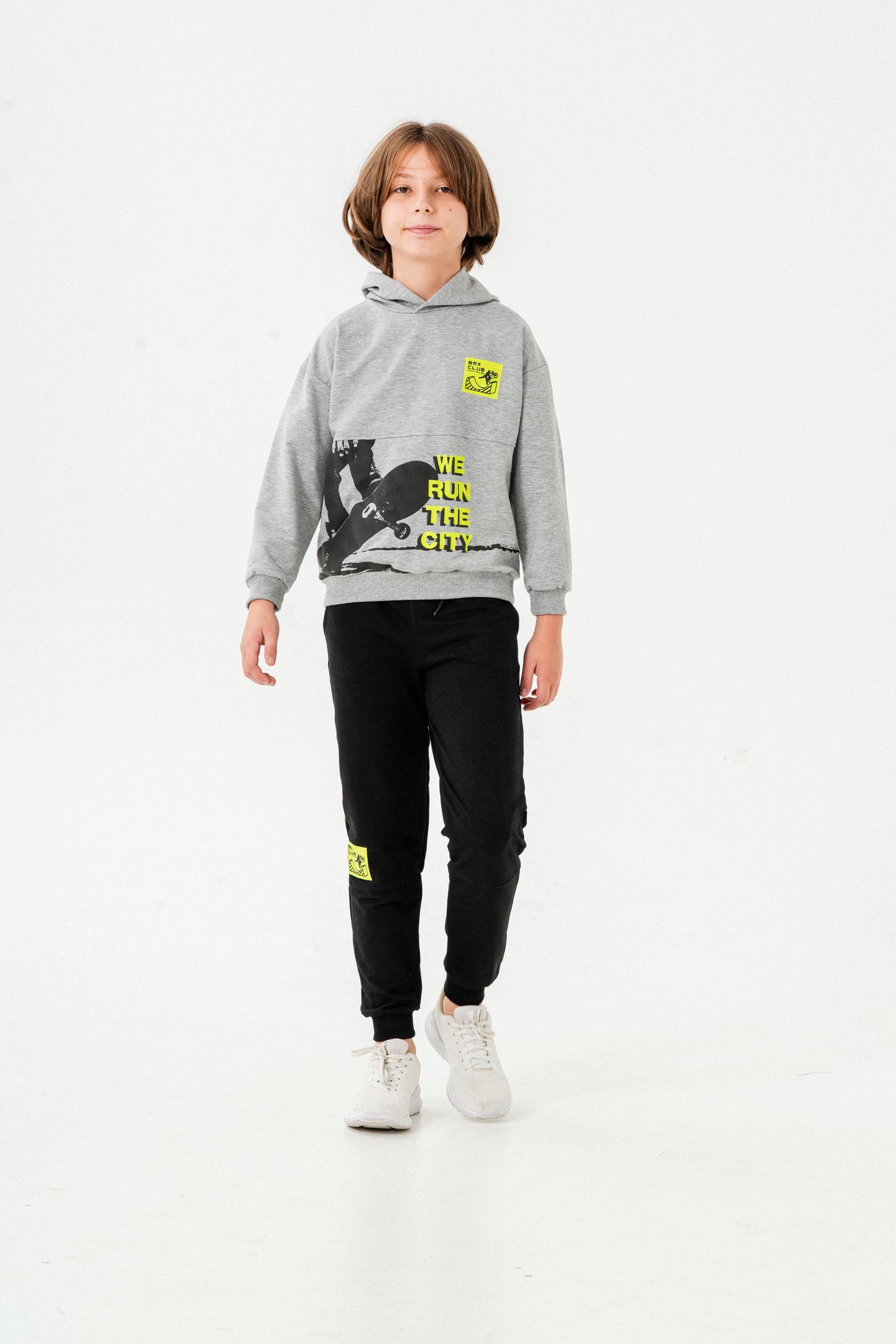 We Run The City Baskılı Bacak Baskı Detaylı Erkek Çocuk Alt-Üst Eşofman Takımı