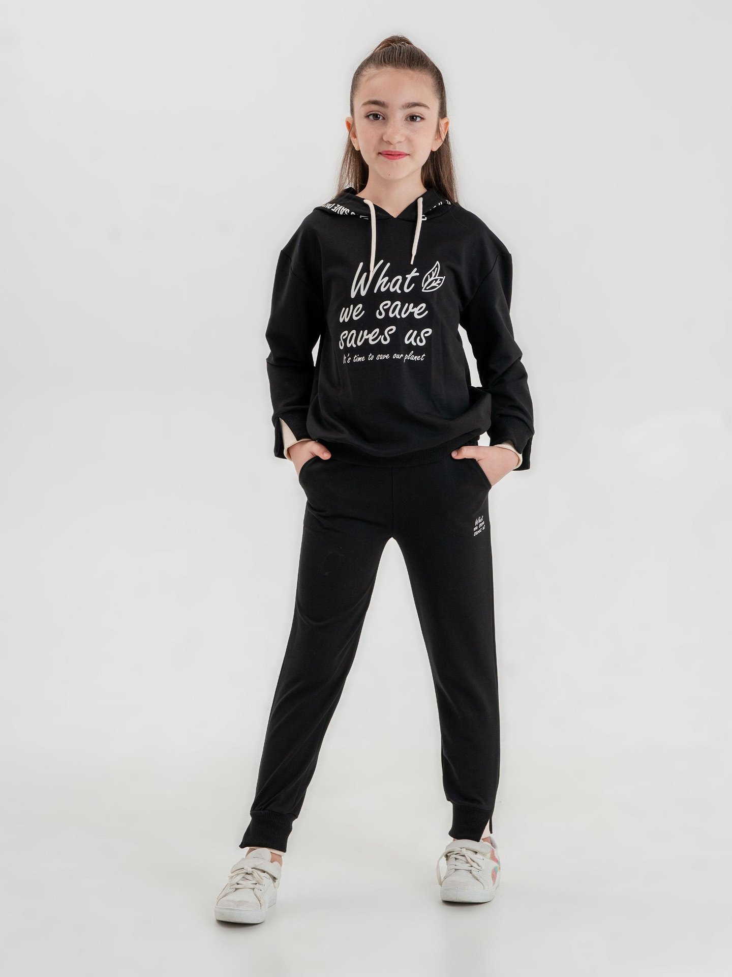 What We Save Saves Us Baskılı Kız Çocuk Kapüşonlu Alt-Üst Eşofman Takımı