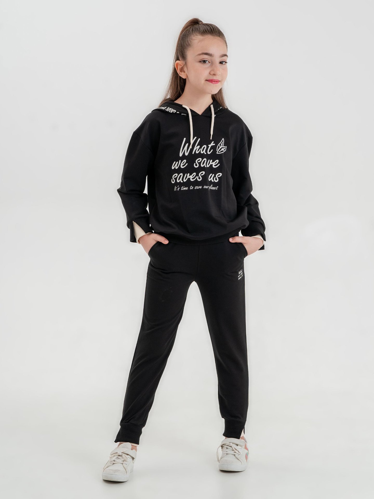 What We Save Saves Us Baskılı Kız Çocuk Kapüşonlu Alt-Üst Eşofman Takımı