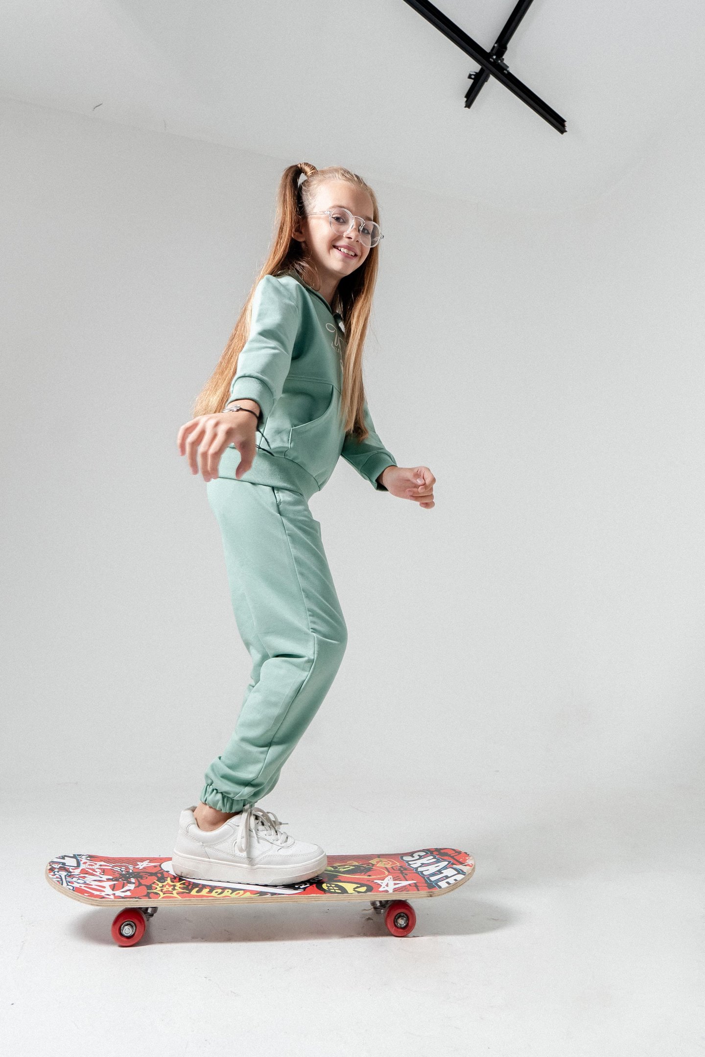 Where Dance Is Baskılı Kapüşonlu Kız Çocuk Alt Üst Eşofman Takımı