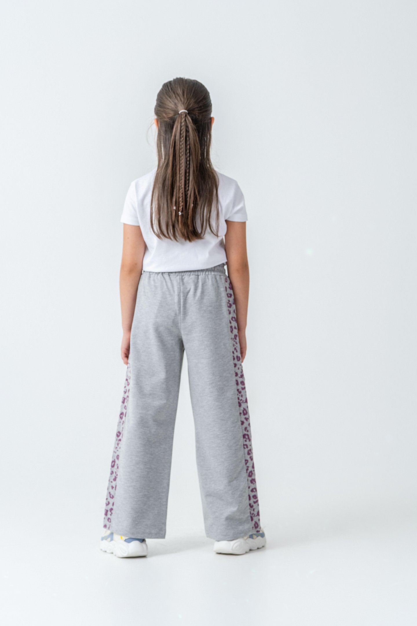 Yan İki Parça Boydan Baskılı Kız Çocuk Eşofman Altı