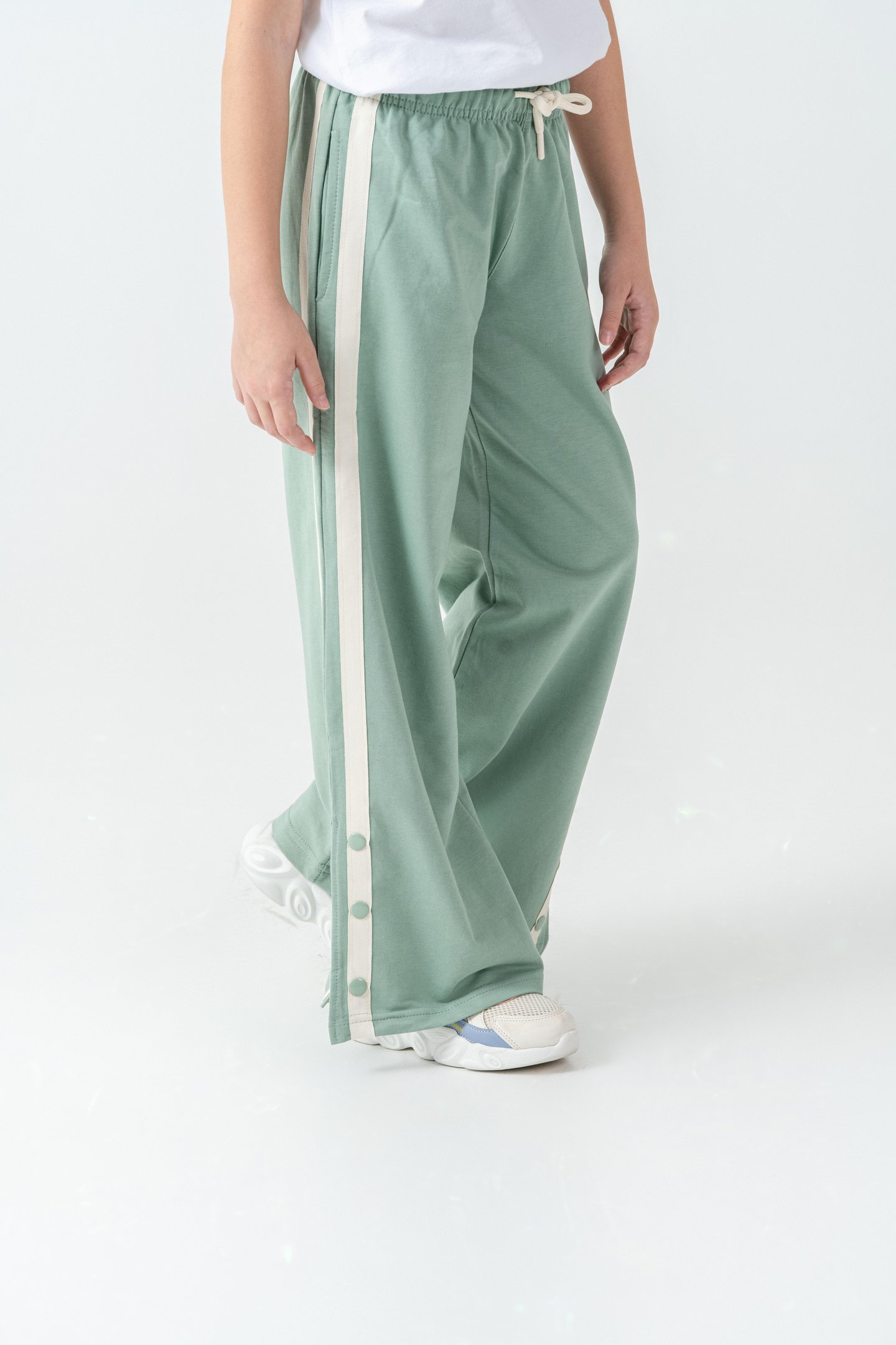 Yanlar Grogren Şeritli Paçalar Çıtçıtlı Kız Çocuk Eşofman Alt