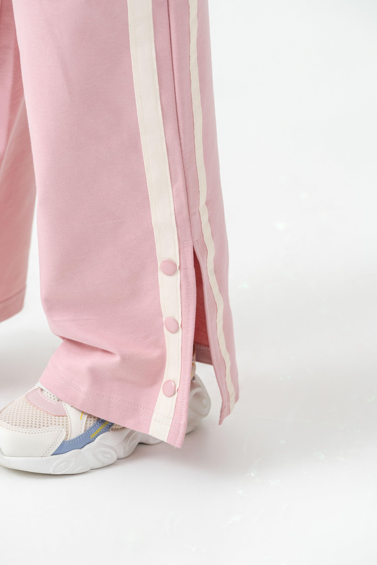 Yanlar Grogren Şeritli Paçalar Çıtçıtlı Kız Çocuk Eşofman Alt