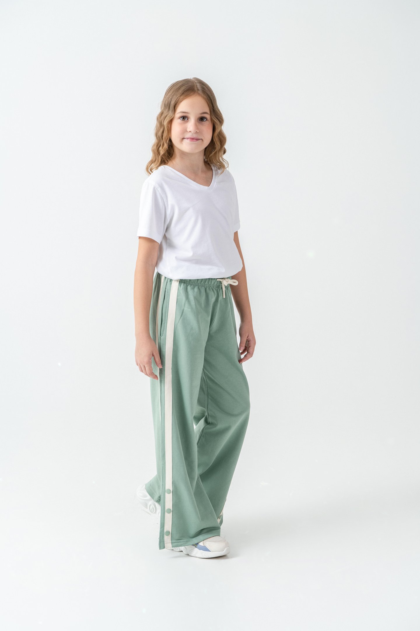 Yanlar Grogren Şeritli Paçalar Çıtçıtlı Kız Çocuk Eşofman Alt