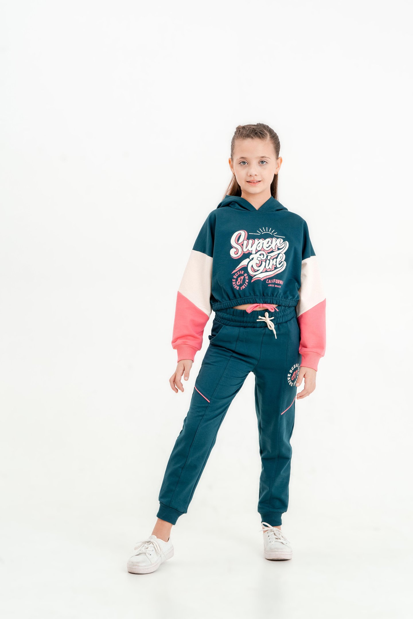 Super Girl Baskılı Kapüşonlu Crop Alt Üst Kız Çocuk Eşofman Takımı