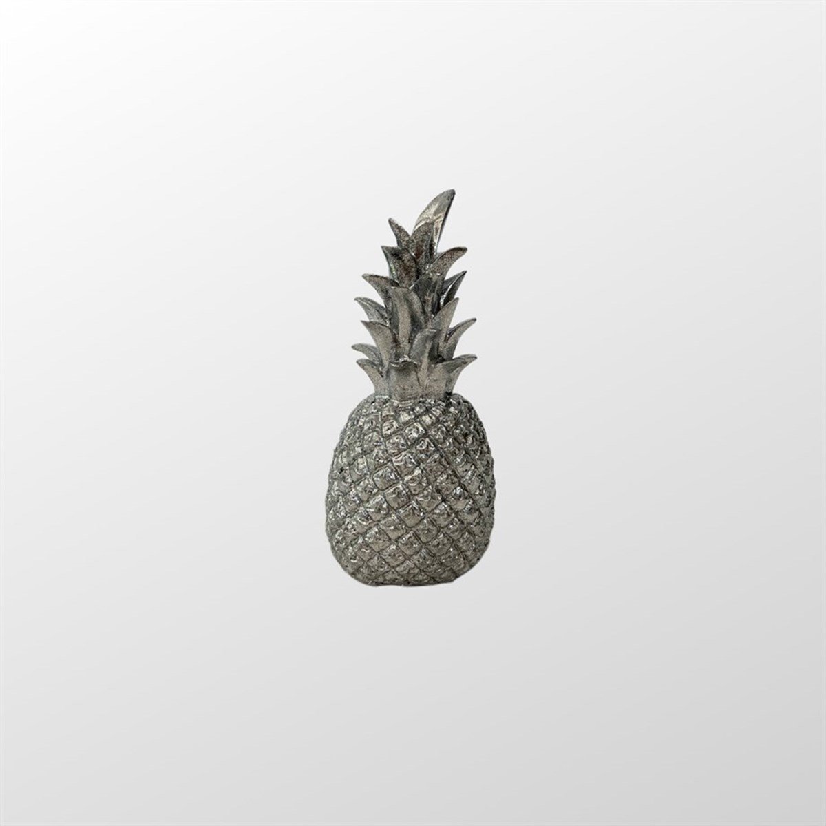 كائن الأناناس فضي فضي