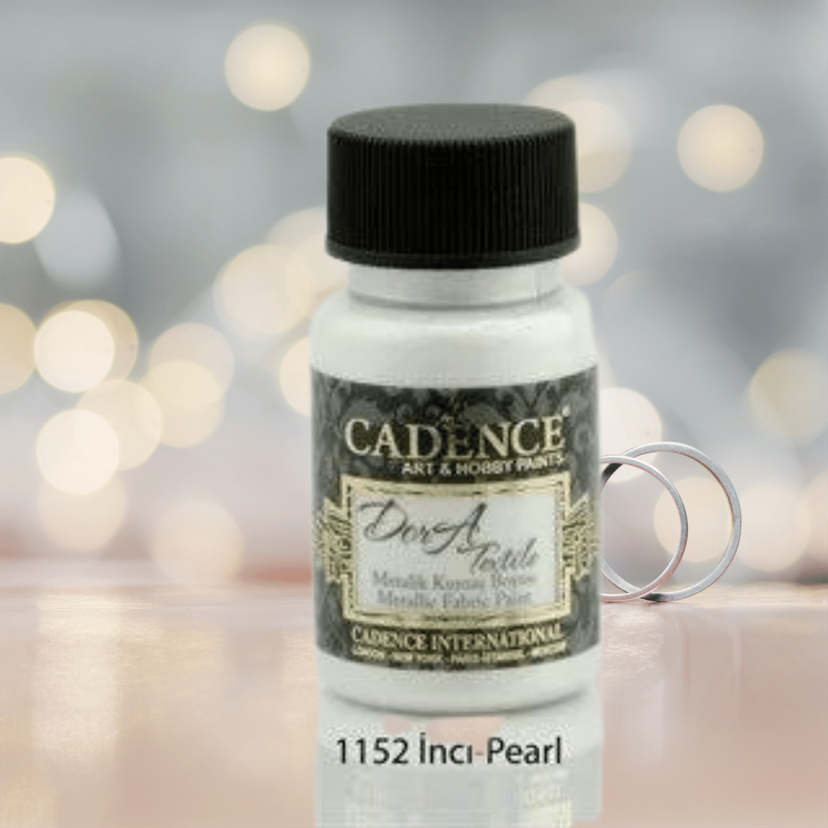 Dora Fabric Metallic 1152 Pearl 50 ml