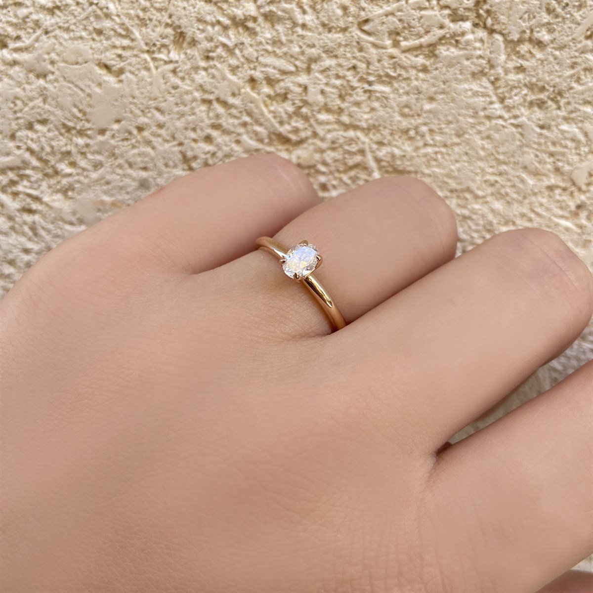 0.40 Karat Gia Sertifikalı Rose Pırlanta Oval Yüzük F Renk