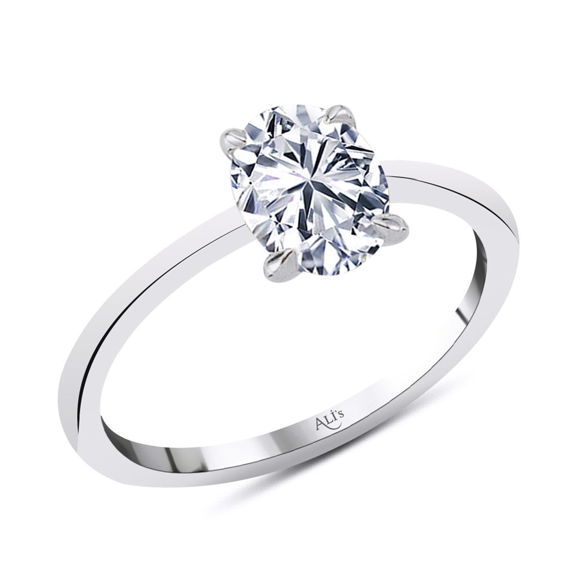 0.90 Karat Gia Sertifikalı Beyaz Pırlanta Oval Yüzük E Renk
