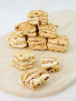 Fındık Ezmeli Baklava Lokum