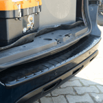 Dacia Dokker Parlak Siyah Arka Tampon Eşiği 2012-2021 Yılı ve Arasına Uyumludur