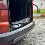 Dacia Jogger Parlak Siyah Arka Tampon Eşiği 2022 Yılı ve Sonrasına Uyumludur