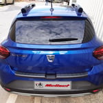 Dacia Sandero Stepway Mat Siyah Arka Tampon Eşiği 2021 Yılı ve Sonrasına Uyumludur