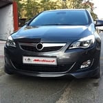 Opel Astra J Makyajlı Ön Karlık 2010-2015 Yılı ve Arasına Uyumludur