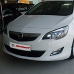 Opel Astra J Ön Karlık 2010-2015 Yılı ve Arasına Uyumludur