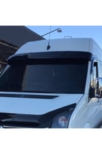 Volkswagen Crafter Ön Cam Güneşliği 2012-2017 Arası Uyumlu