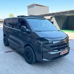 Volkswagen Transporter T7 Ön Kaput Rüzgarlığı 2024 Yılı ve Sonrasına Uyumludur