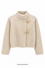 Boucle Yandan Gold Kancalı Triko Hırka Bej