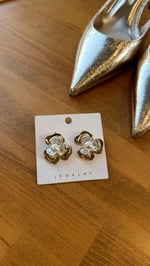İnci Çiçek Küpe Gold