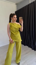 Kayık Yaka Keten Takım Yağ Yeşili