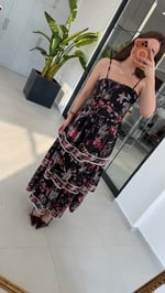 Lilyumlu Çiçekli Elbise Siyah