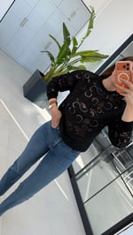 New Büyük Nakışlı Bluz Siyah