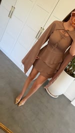 Pelerinli Elbise Camel