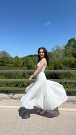 Almira Eteği Güllü Elbise Beyaz