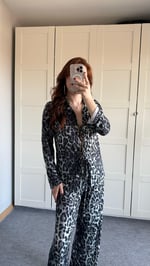 Bağcıklı Gömlek Leopar Takım Siyah 