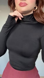 Balıkçı Parmak Geçirmeli Bluz Siyah