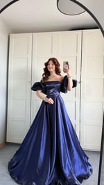 Barbie princess Abiye Lacivert