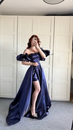 Barbie princess Abiye Lacivert