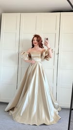Barbie princess Abiye Olive