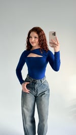 Burgu Dekolte Bluz Saks
