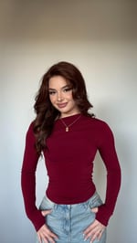 Büzgü Drape Detaylı Vücuda Oturan Uzun Kollu Esnek Örme Bluz Bordo