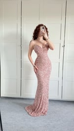Candice Abiye Pembe