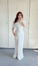Courtney Yırtmaçlı Uzun Abiye Beyaz